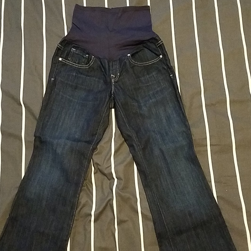 Gap maternity jeans. Bootcut. Size 26/2a